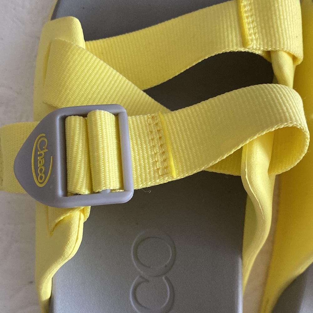 Chacos - Picture 3 of 4